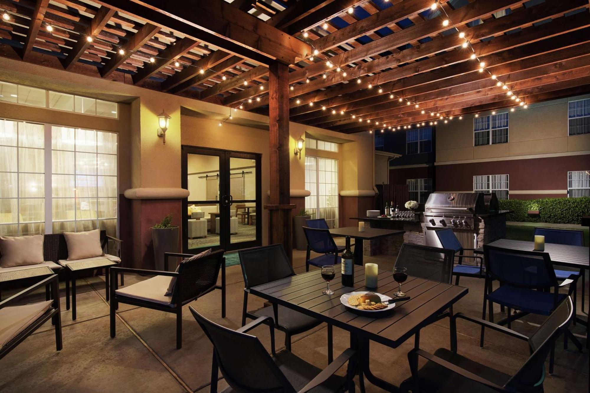 Homewood Suites By Hilton Lubbock Extérieur photo